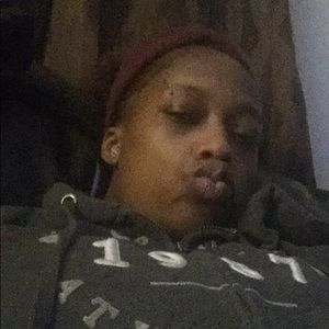 Meet your Posher, Sheena